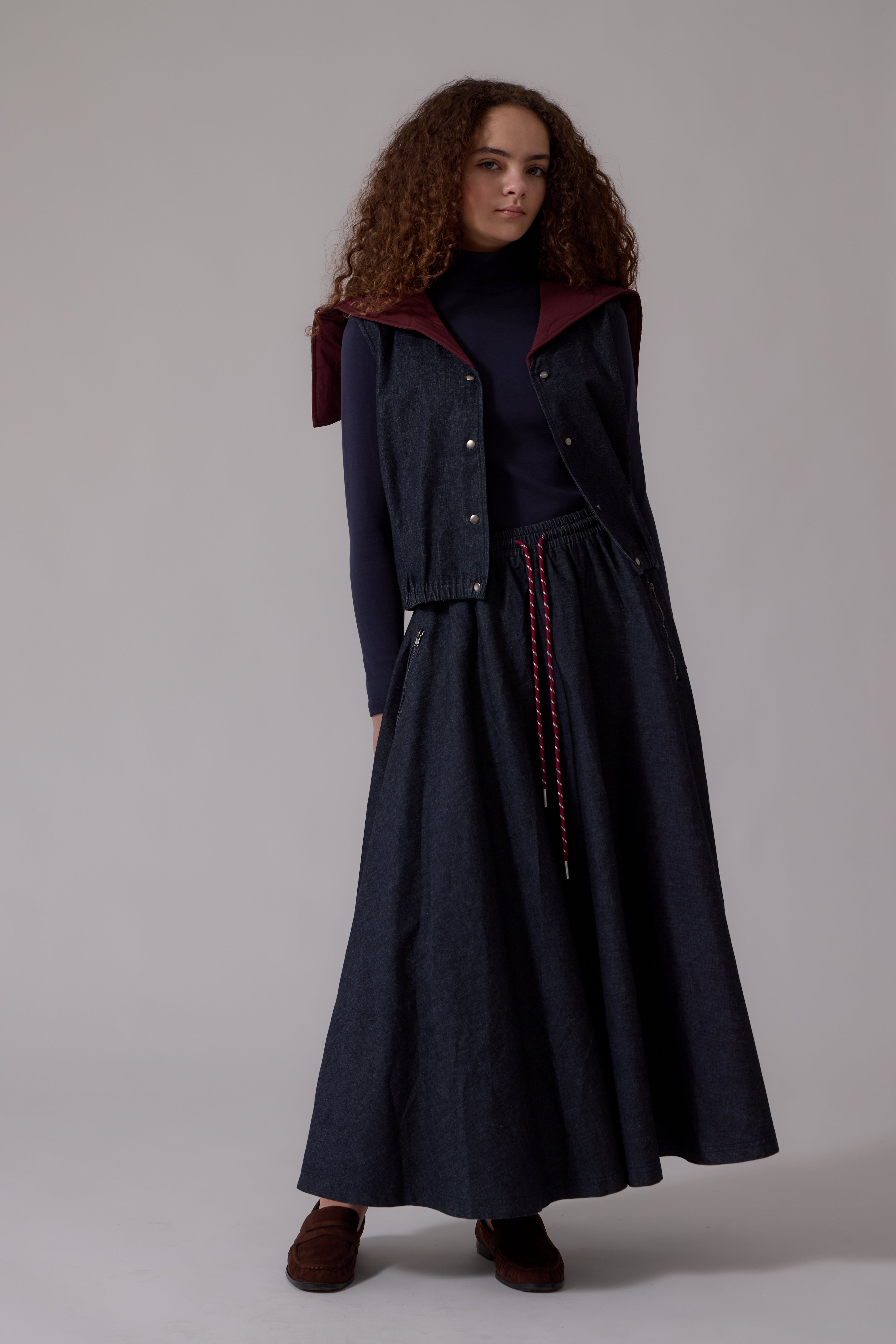 Mila Midi Skirt - Navy