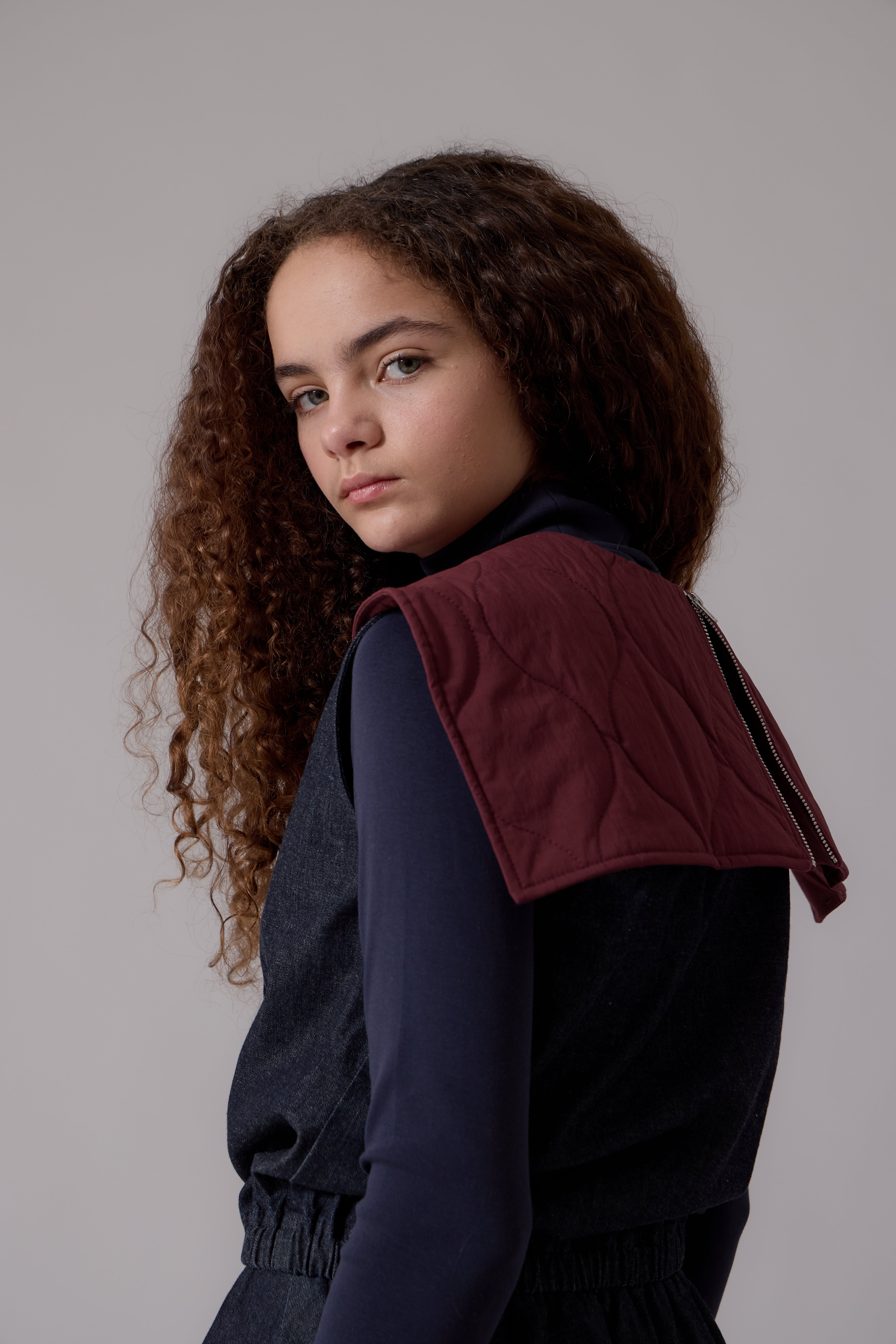 Mila Vest - Navy