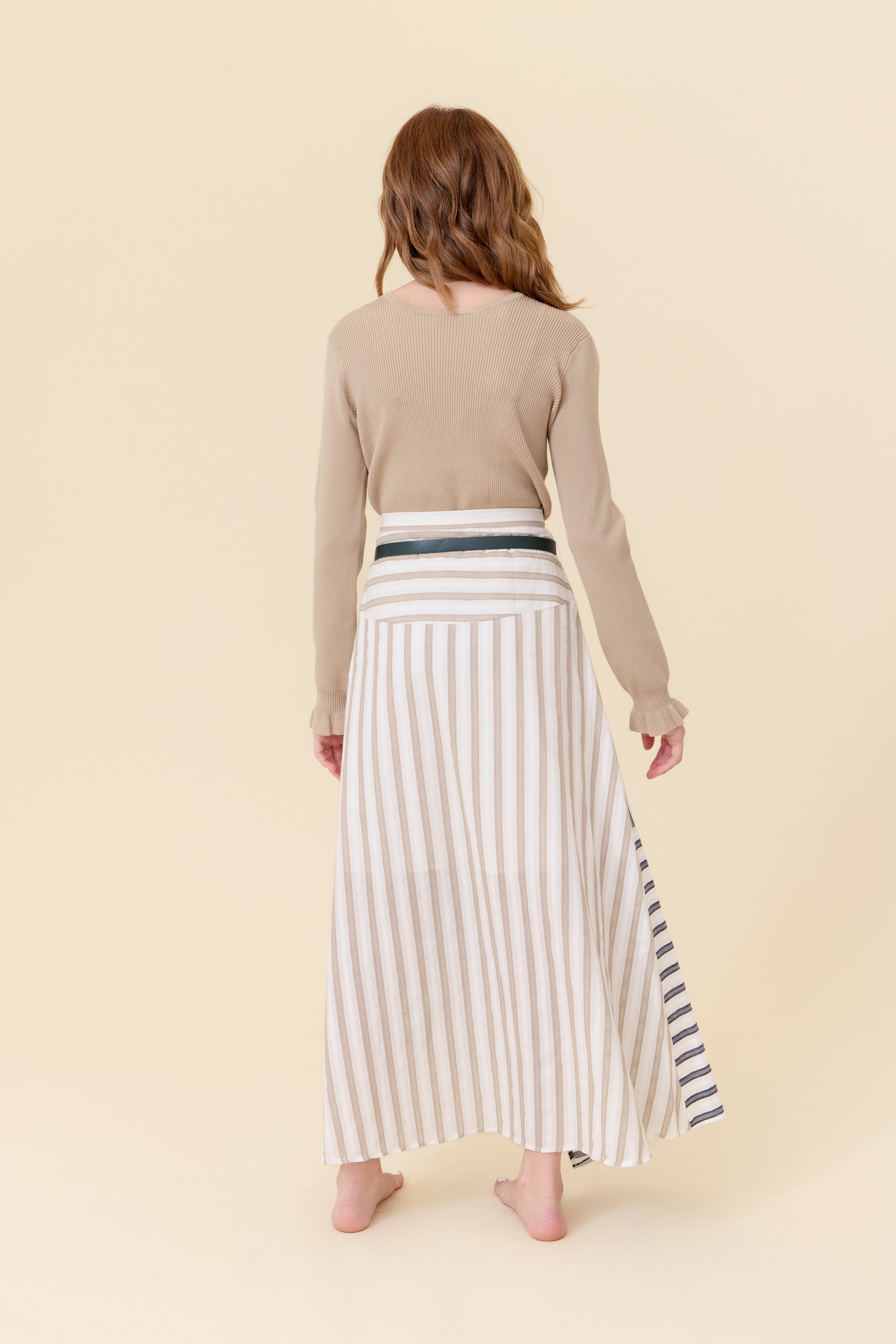 Thin Rib Knit Sweater - Natural