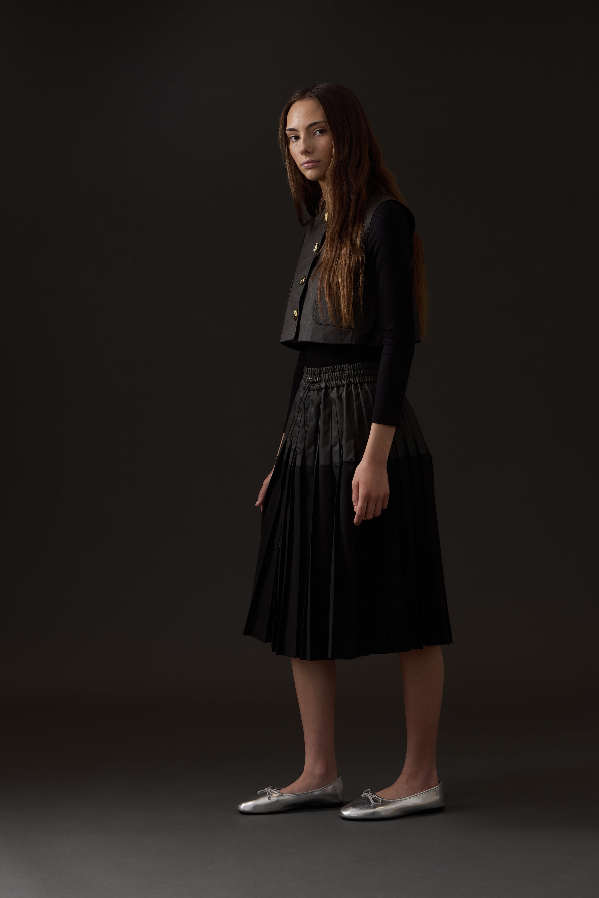 Rose Pleated Skirt - Black